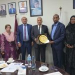 Governor Khalif and the Mandera delegation receive a plaque at COMSTECH in Pakistan