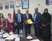 Governor Khalif and the Mandera delegation receive a plaque at COMSTECH in Pakistan